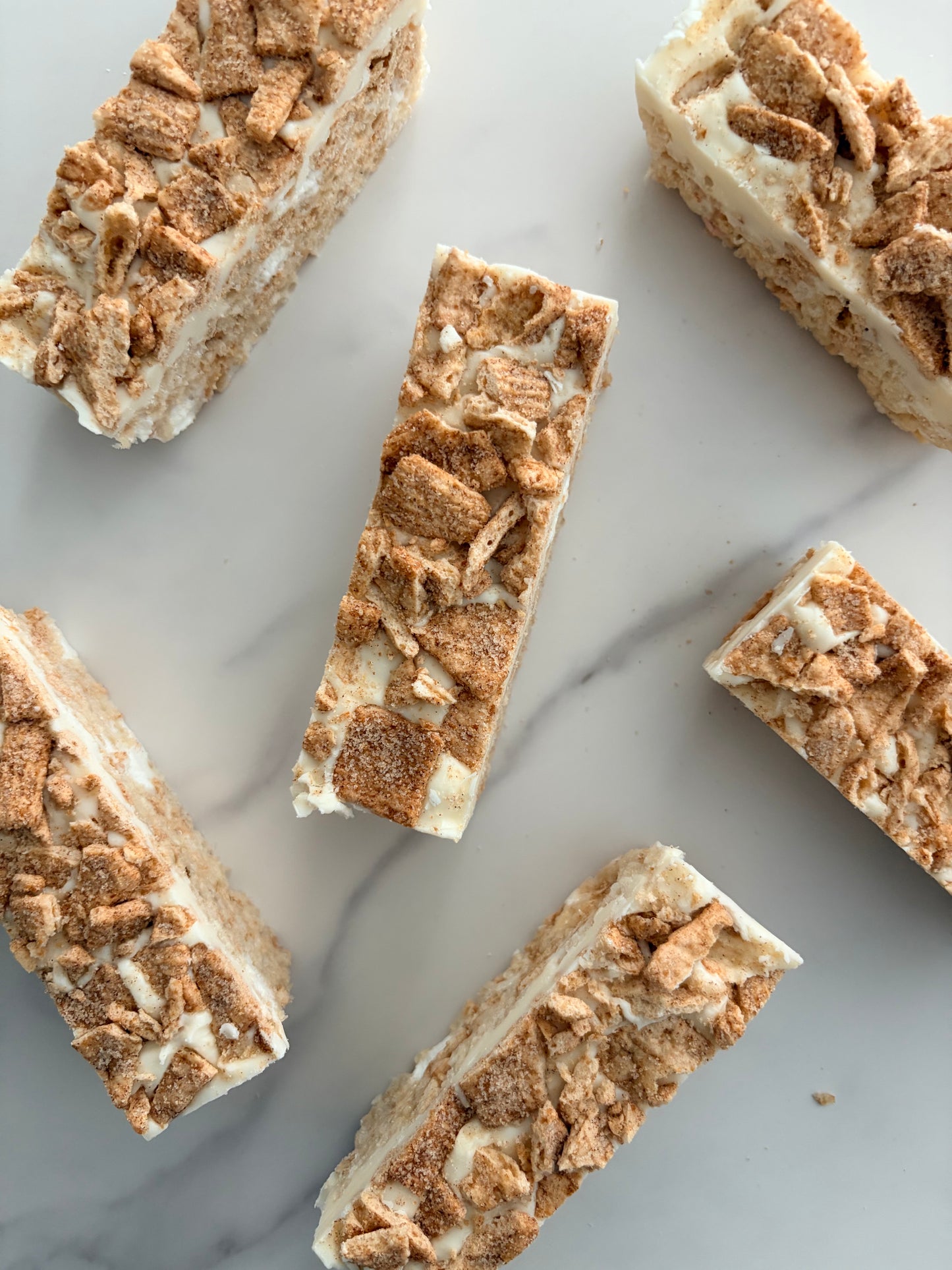 Cinnamon Toast Crunch Krispie Treat Box